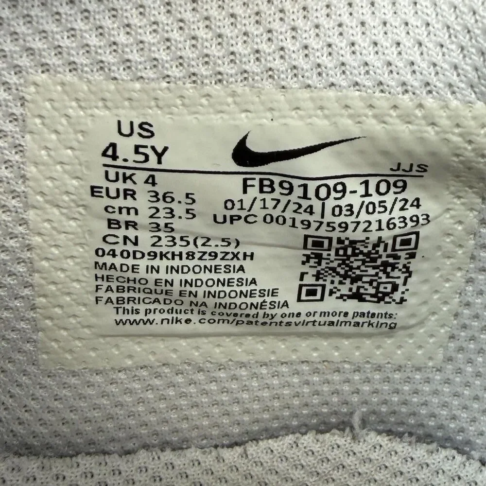 Nike Dunk Low Shoes Boys Size 4.5Y White Leather Casual Sneakers FB9109-109